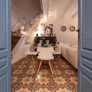 https://venezia-83-luxury-apartment.sicilyhotelsitaly.net